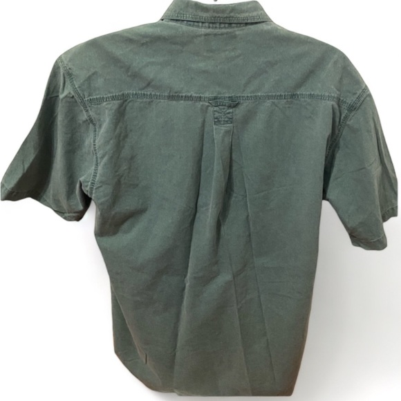 Against the elements large green 100% cotton shirt - Picture 3 of 5